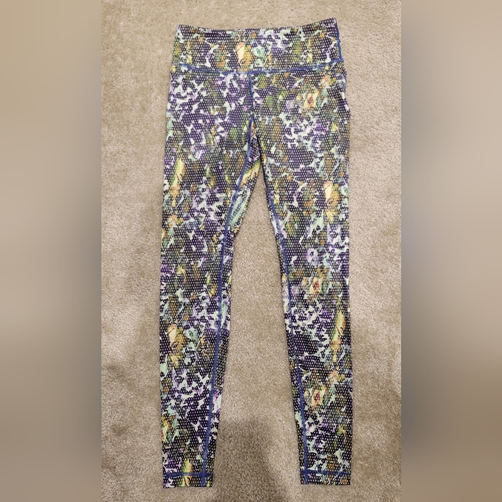 Lululemon Floral Patterned Leggings